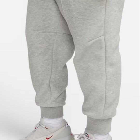 Nike Sportswear Tech Fleece Womens 2X Heather Gray Joggers Sweatpants FB8332-063 - Picture 6 of 9